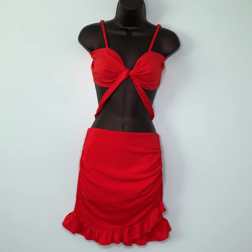 Red Matching Skirt & Top Set - Picture 3 of 7